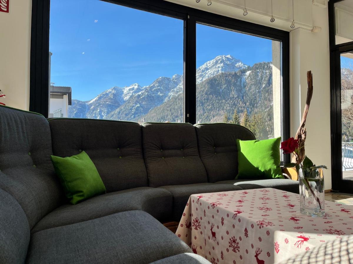 Guesthouse Rosengarten Доббиако Экстерьер фото