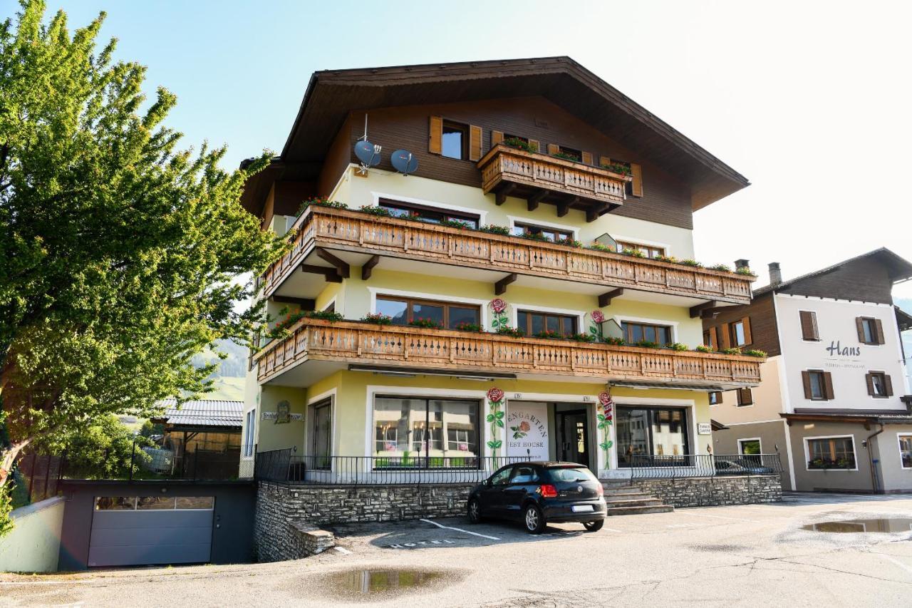 Guesthouse Rosengarten Доббиако Экстерьер фото
